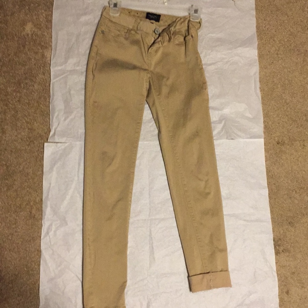 Kaki skinny